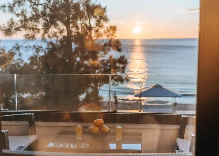 Apartments Kuce Lekovica Beach & Snack Bar- Bistro
