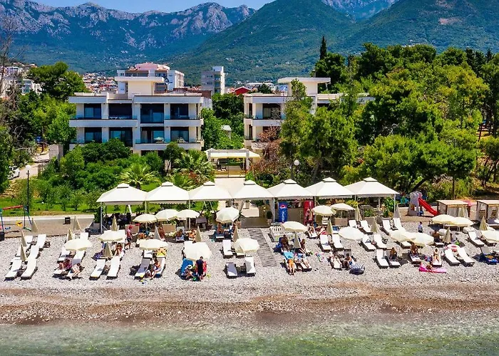 Apartments Kuce Lekovica Beach & Snack Bar- Bistro