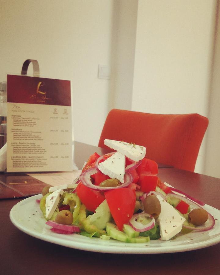 Kuce Lekovica & Snack Bar- Bistro Bar